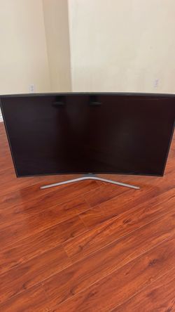 Please don’t message me about this. Samsung Curved Smart TV 55”
