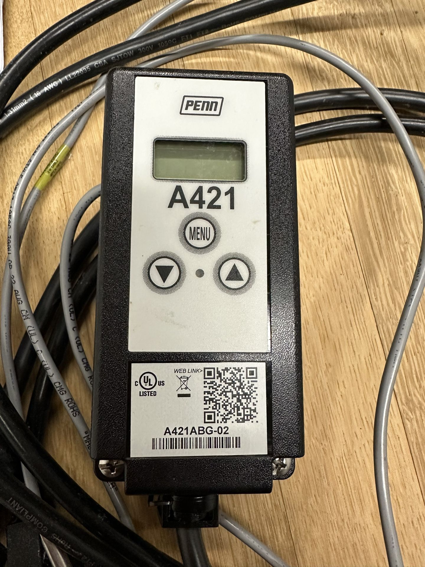 Penn A421 Electronic Temperature Control Unit plus solenoid valve 