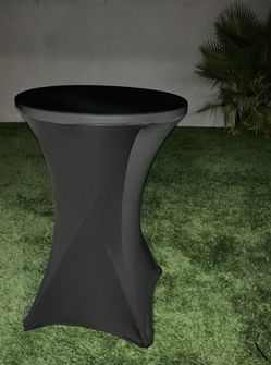 Cocktails Tables