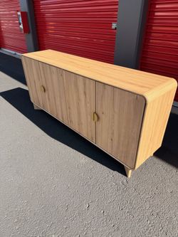 Brand New 4 Door With Gold Pulls 