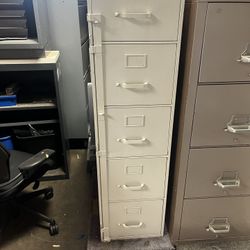 Filing Cabinet 