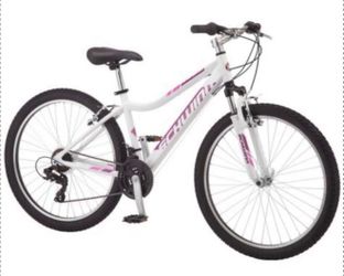 Schwinn Women's Ranger 26" Mountain Bike - White