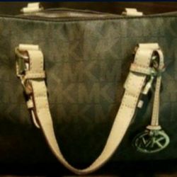 Large Michael Kors Grayson Bag And Wallet