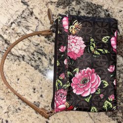 Giani Bernini Wristlet 