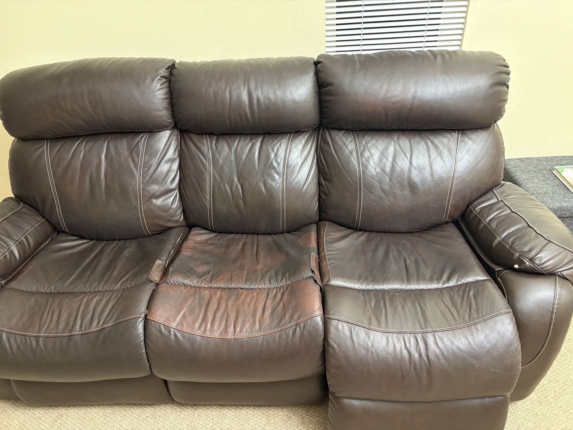 Leather Recliner Sofa 