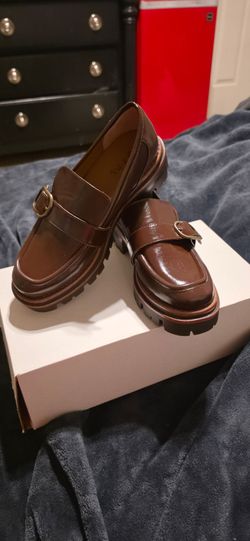 Women shoes