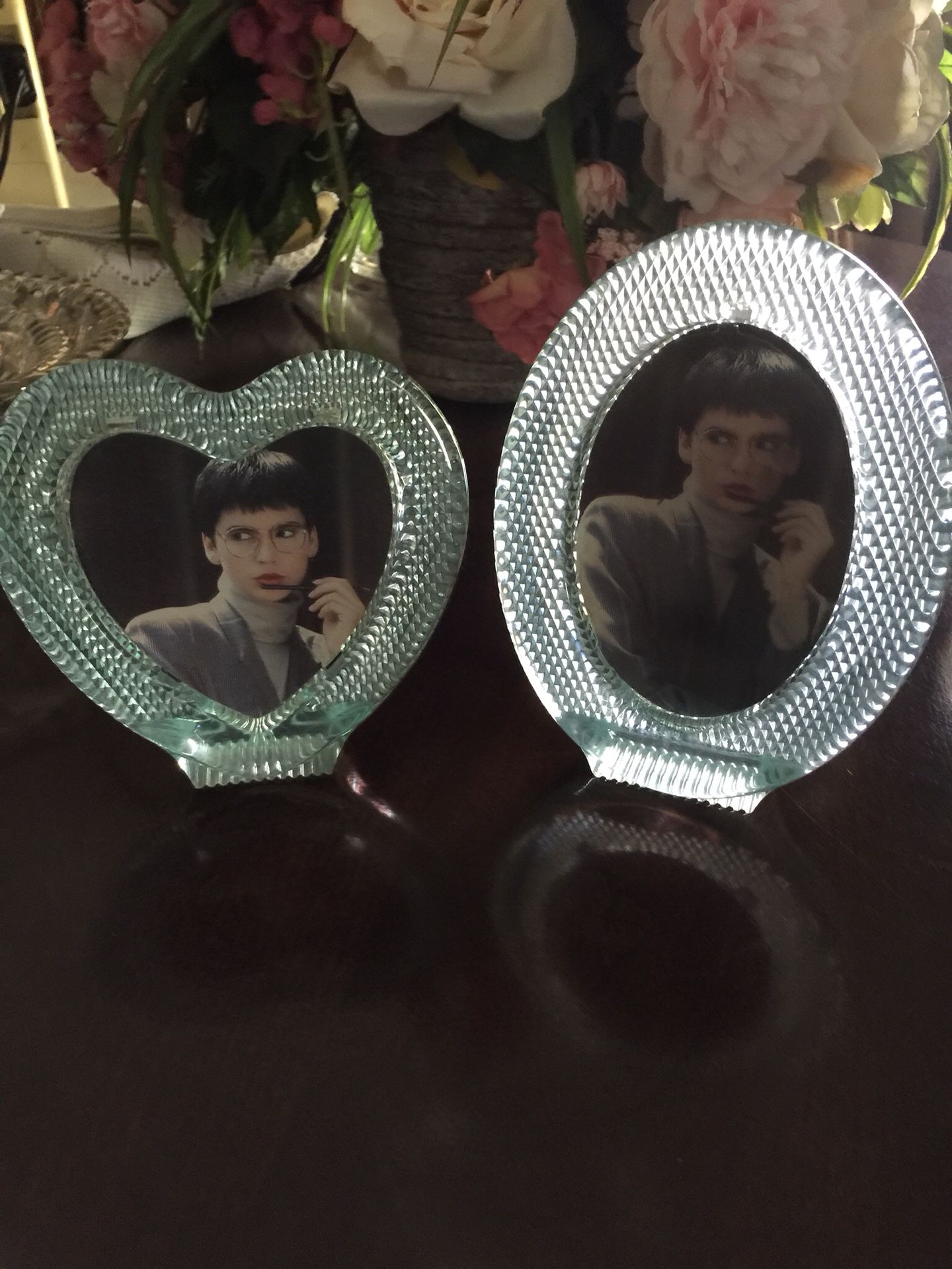 Two PictureFrames