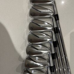 TaylorMade P770 Irons 5 - AW, Arccos, 7 Irons KBS Tour V 110g Stiff Flex