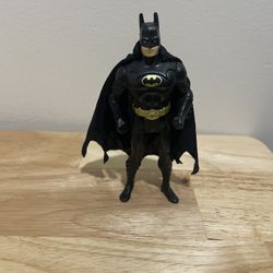 Kenner 1990 Batman figure with cloth Bat Cape