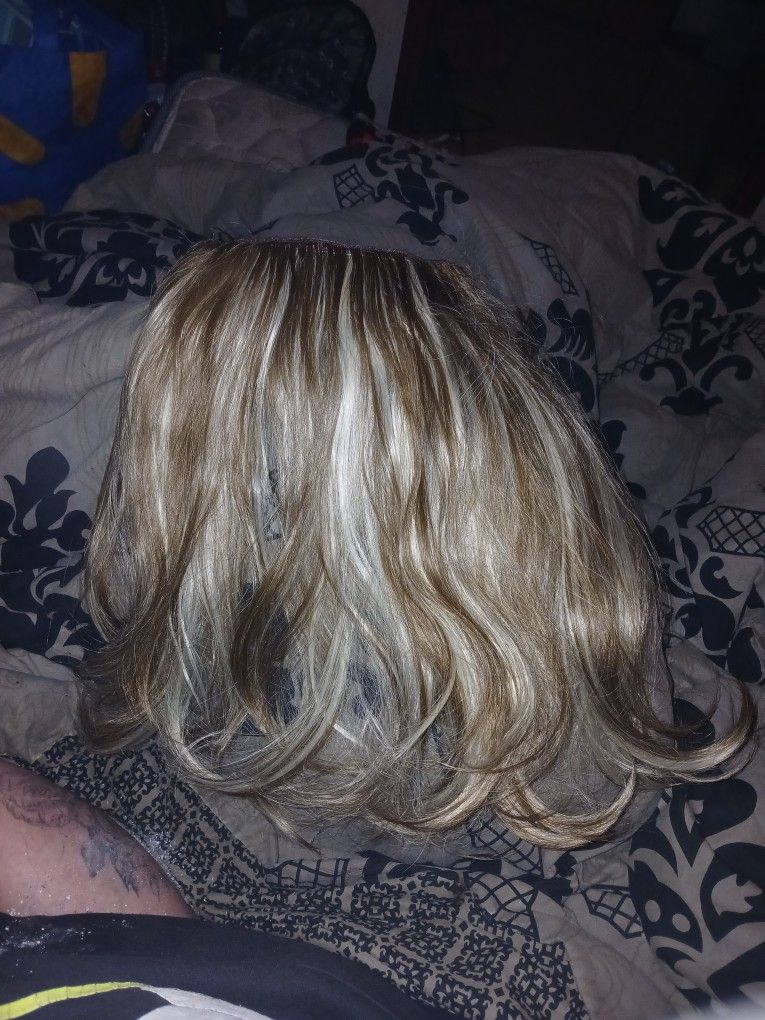 V Shape Halo
