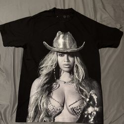 Beyonce Renaissance World Tour Black Graphic T Shirt Size M RWT2023 Cowgirl