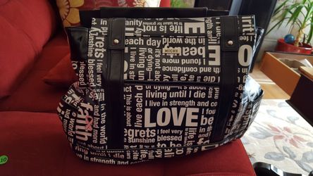 Miche bag with magnetic closure