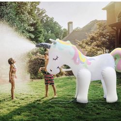 Giant Inflatable Unicorn Sprinkler 