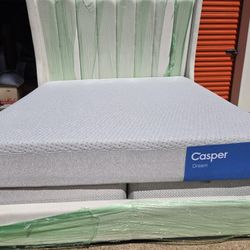 BEAUTIFULL KING SIZE EVERYTING SIMI NEW PERFECT CONDITION 