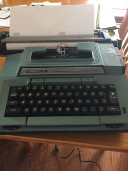 Smith corona coronet XL electric typewriter