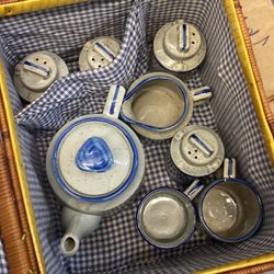 Vintage Sugar And Coffee Creamer, Salt, And Pepper Set