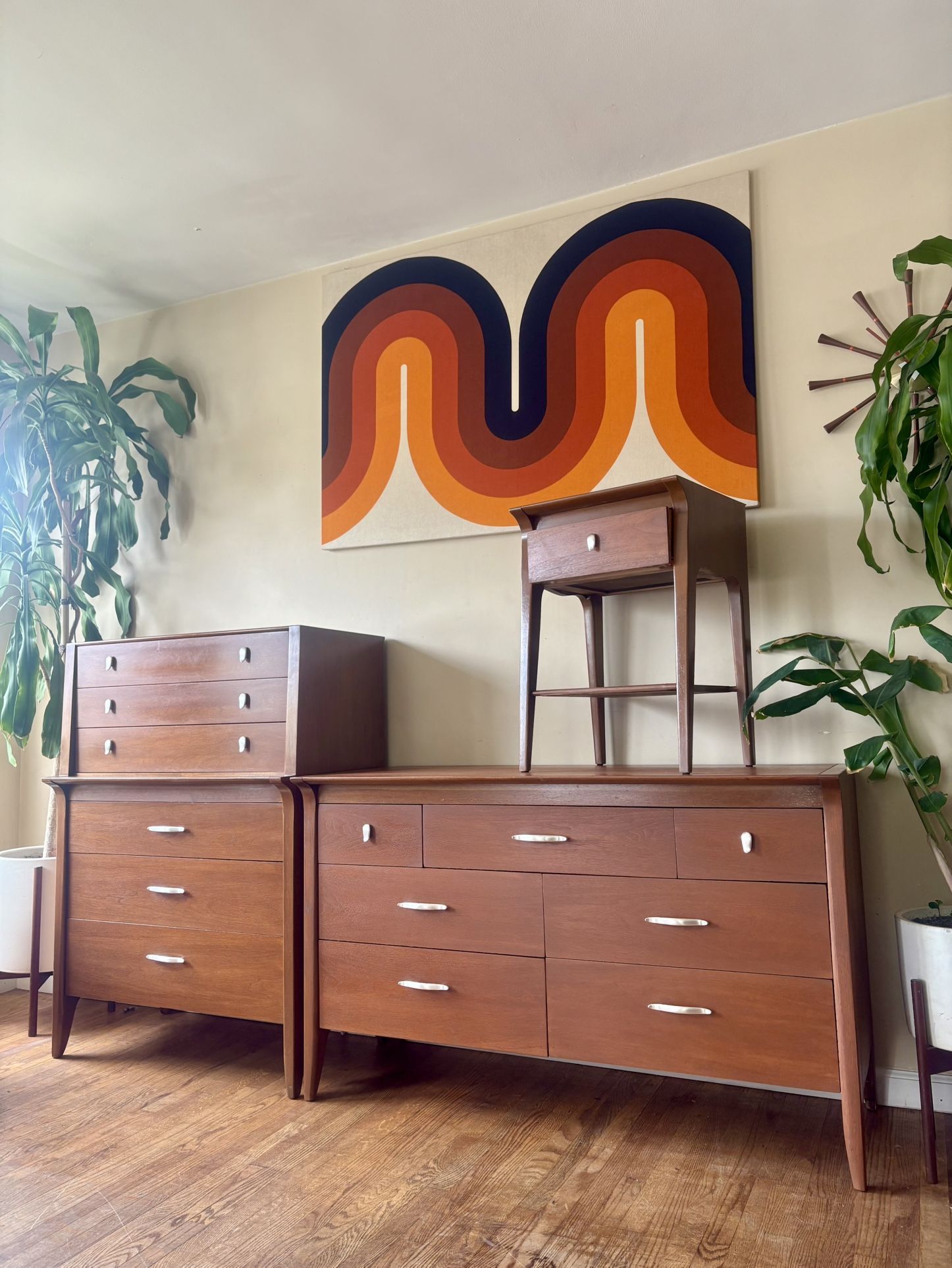 John Van Koert Drexel Profile 3 Piece Bedroom Set