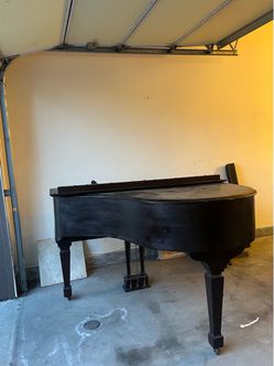 Brambach Piano