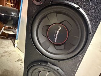 Subwoofer box for pick up