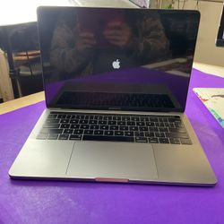 Apple MacBook Pro 13-inch (Model A1706) – 3.1GHz – 8GB RAM – 256GB SSD – macOS Ventura
