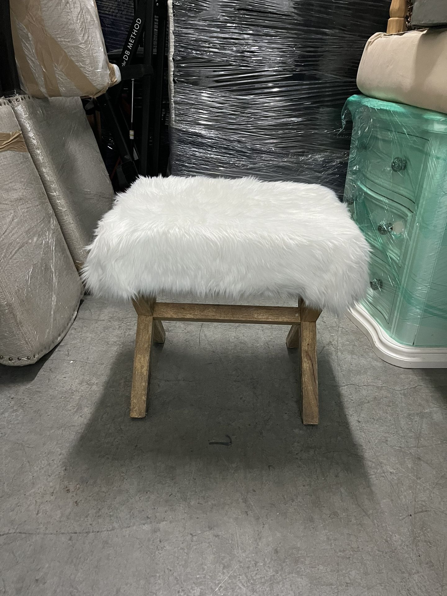 Stool Chair Bench White Fur