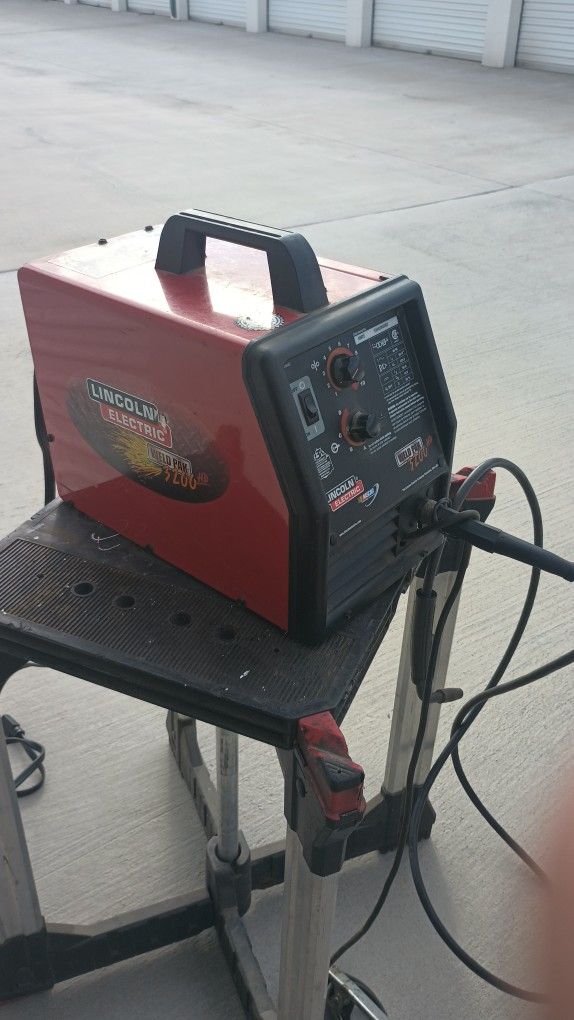 110Lincoln Welder For Sale 