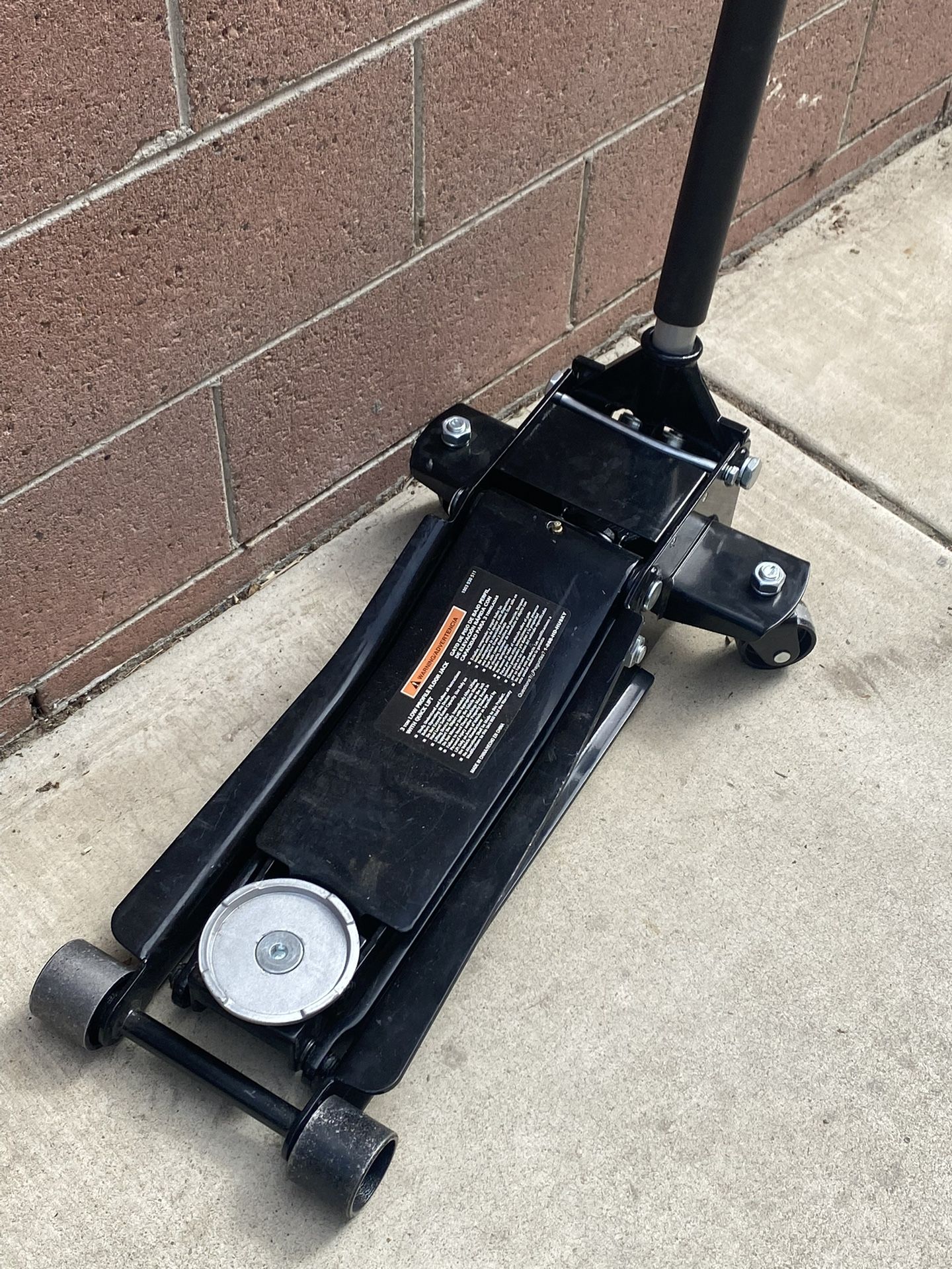 Husky Big Car Jack Low Profile 3 Tons