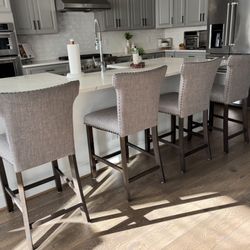 Island Chairs 