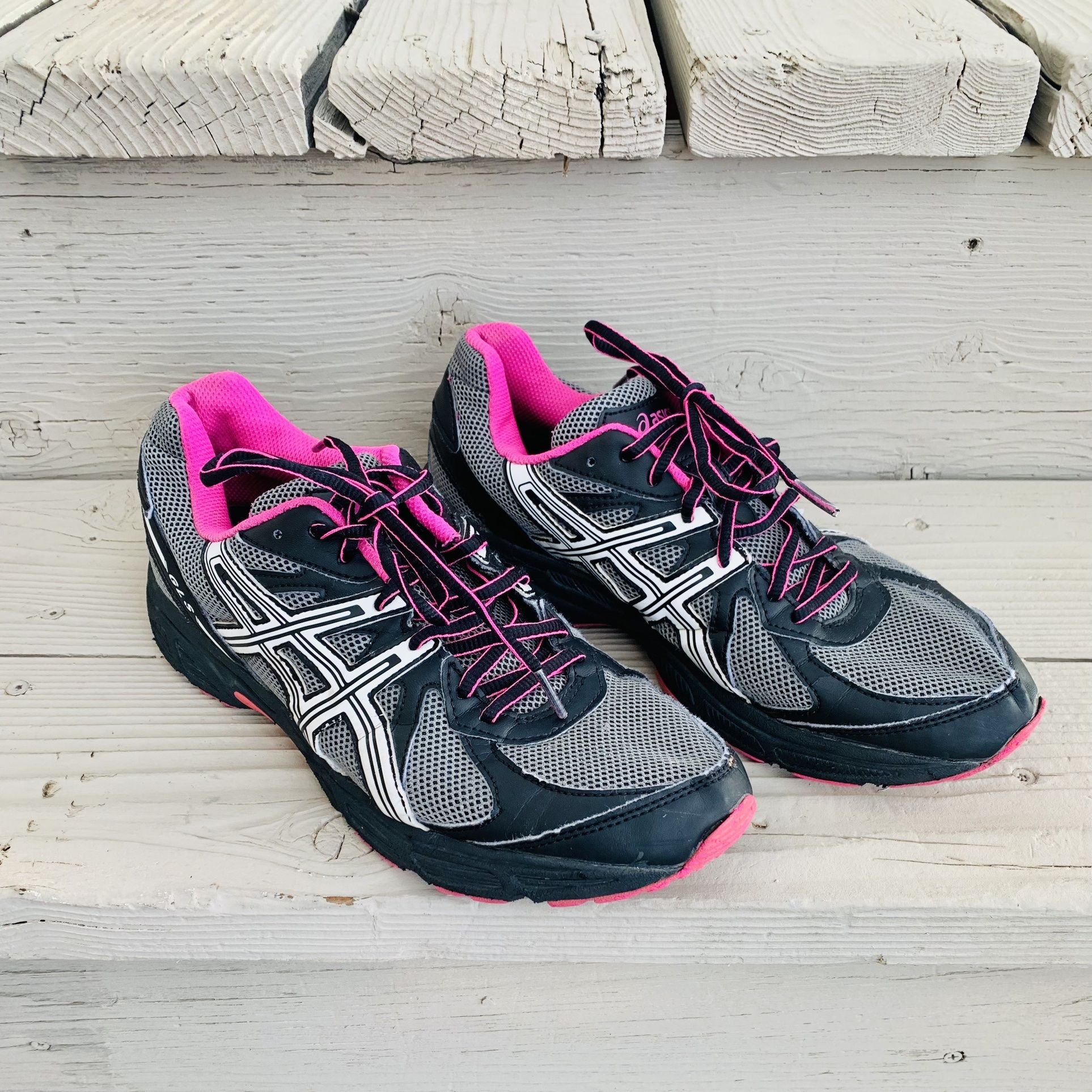 Asics t28aq top