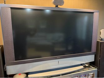 Sony Wega LCD Projector TV 60”