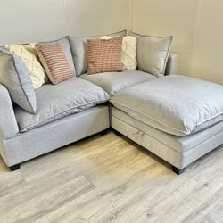 🚚 Three Piece Cloud Style Sectional