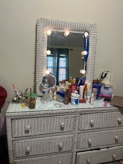 Dresser & Cabinet Set