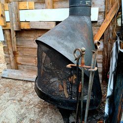 Free Standing Fire Place 