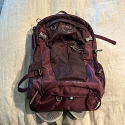 2 Osprey Women s Backpacks For Sale for Sale in Corona CA OfferUp