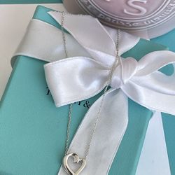 Tiffany & Co. Paloma Picasso Loving Heart Diamond Pendant 18” Silver NEW $550