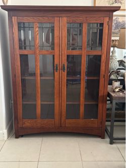 Hutch/Shelf/Bookcase