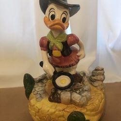 Donald Duck musical figurine Disney