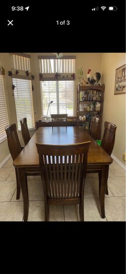 Wood Dining Table with 6 Chairs