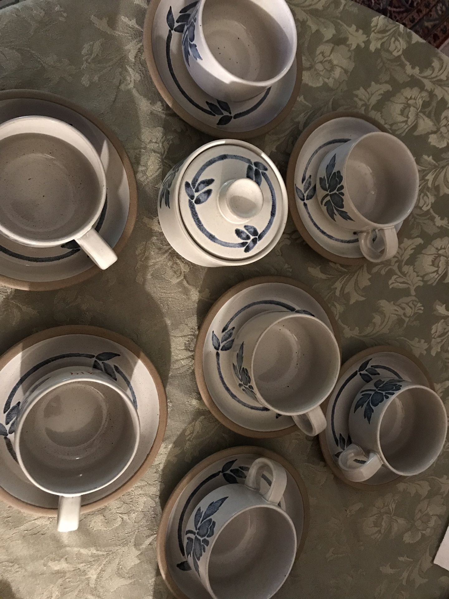 Stoneware midwinter Made in England 6 cups and saucers + sugar bowl