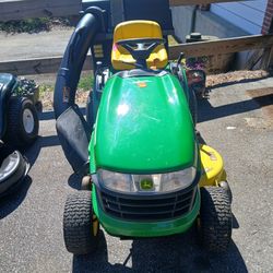 John Deere La100