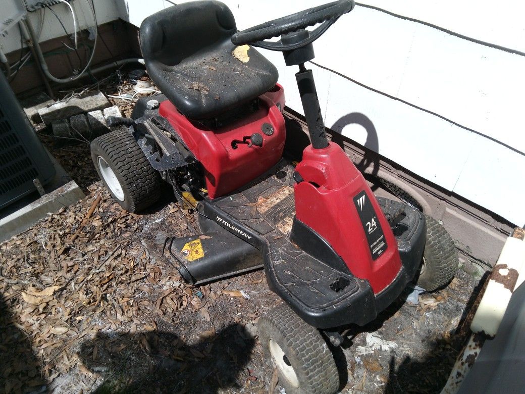 Murray Riding Mower ,Bridge Stratton Engine
