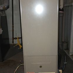 Goodman Furnace   (Hi-Efficent) 