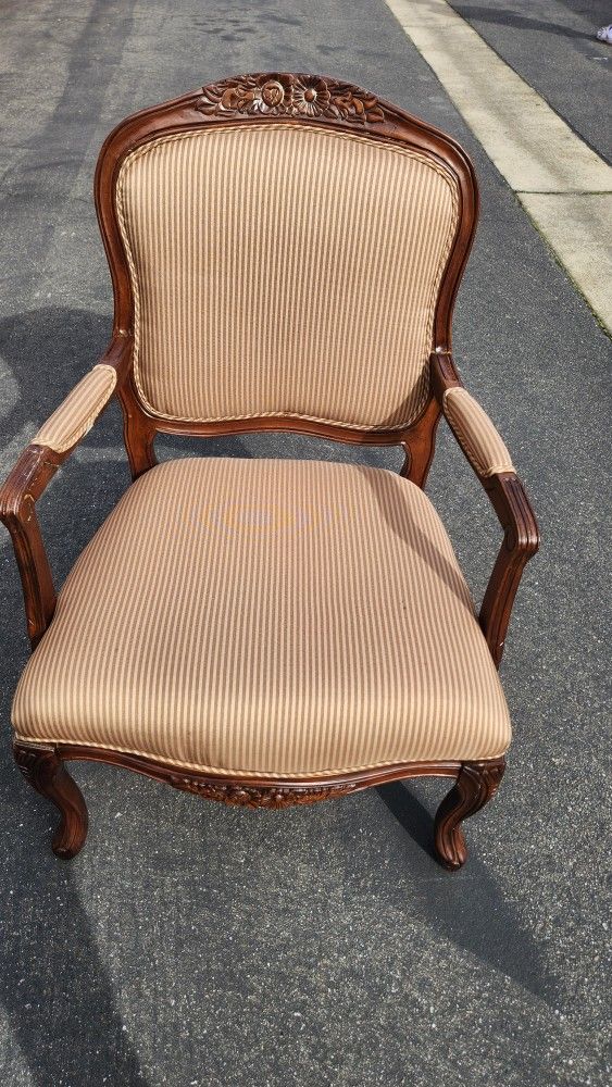 Louis XV Style Bergere Chair Set of 2