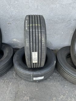 295/60r22.5 Michelin Steer Tire For Car Carrier (contact info removed).5