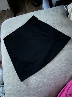 Women’s skirts size M/L