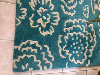 Area rug