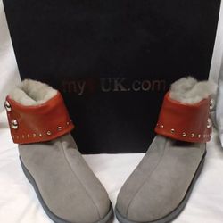 MyYUK Sheepskin Ankle Boots Grey Red Studded Cuff Women’s Size 8 US 