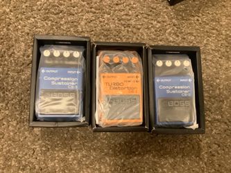 BRAND NEW BOSS DS-2 and two CS-3 pedals!