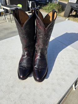 Tony Lama Boots