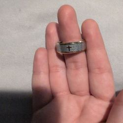 Christian Ring